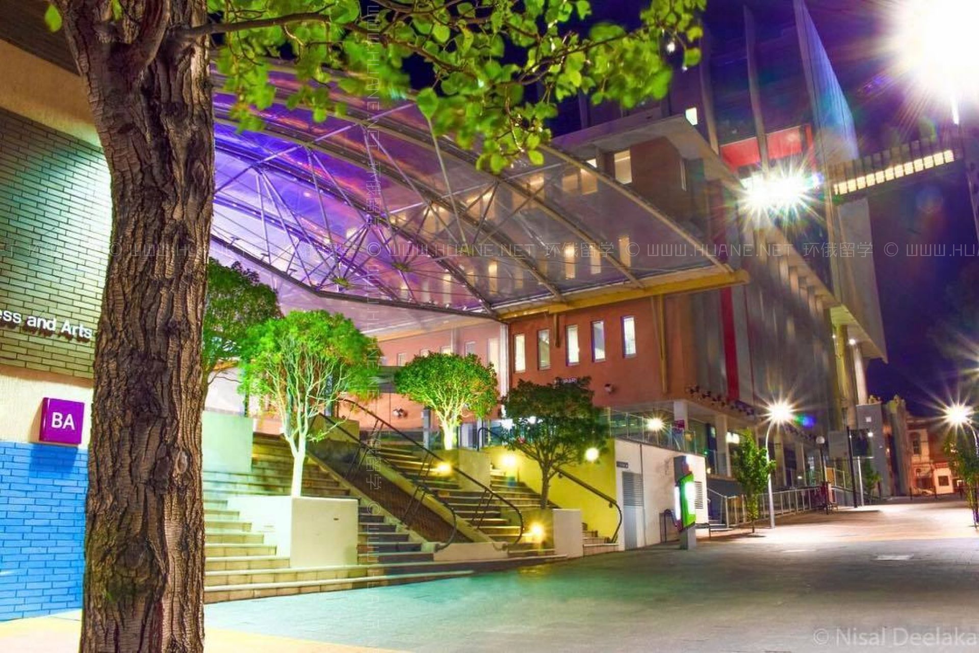 斯威本理工大學
