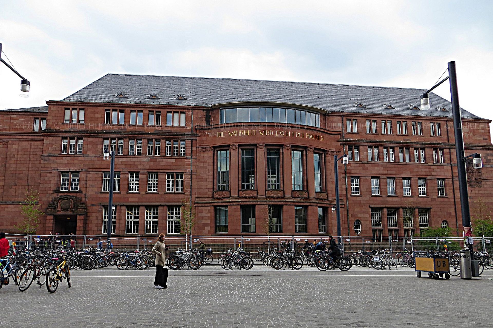 弗萊堡大學(xué)