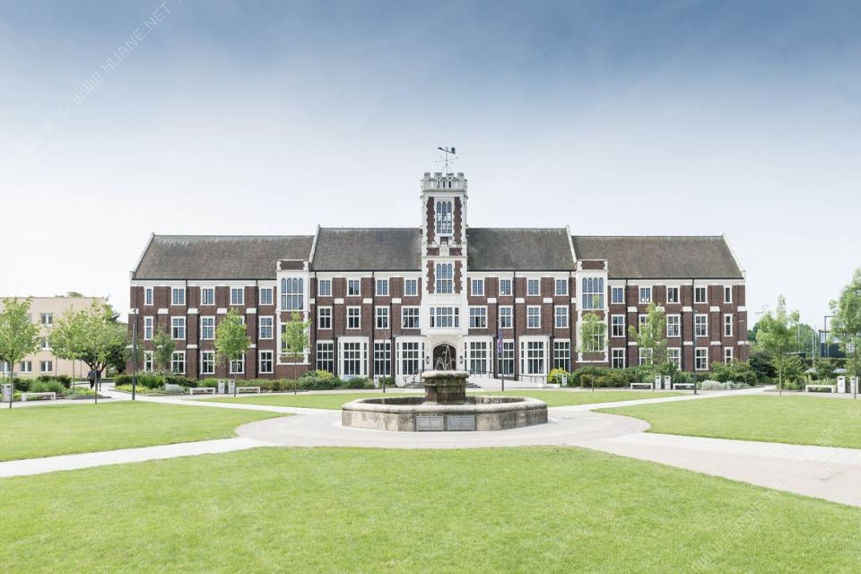拉夫堡大學(xué)