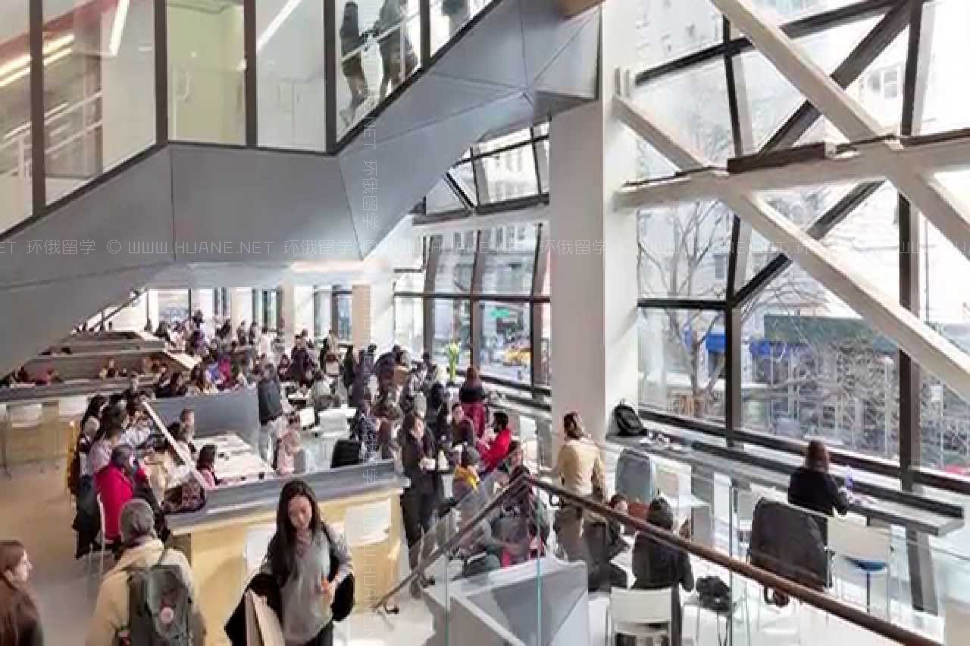 新學校